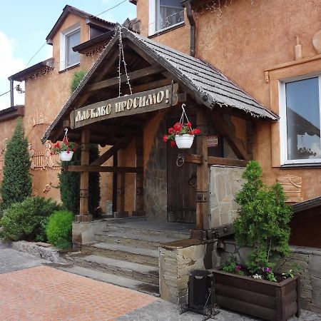 Okolitsa Hotell Kosovshchina Eksteriør bilde